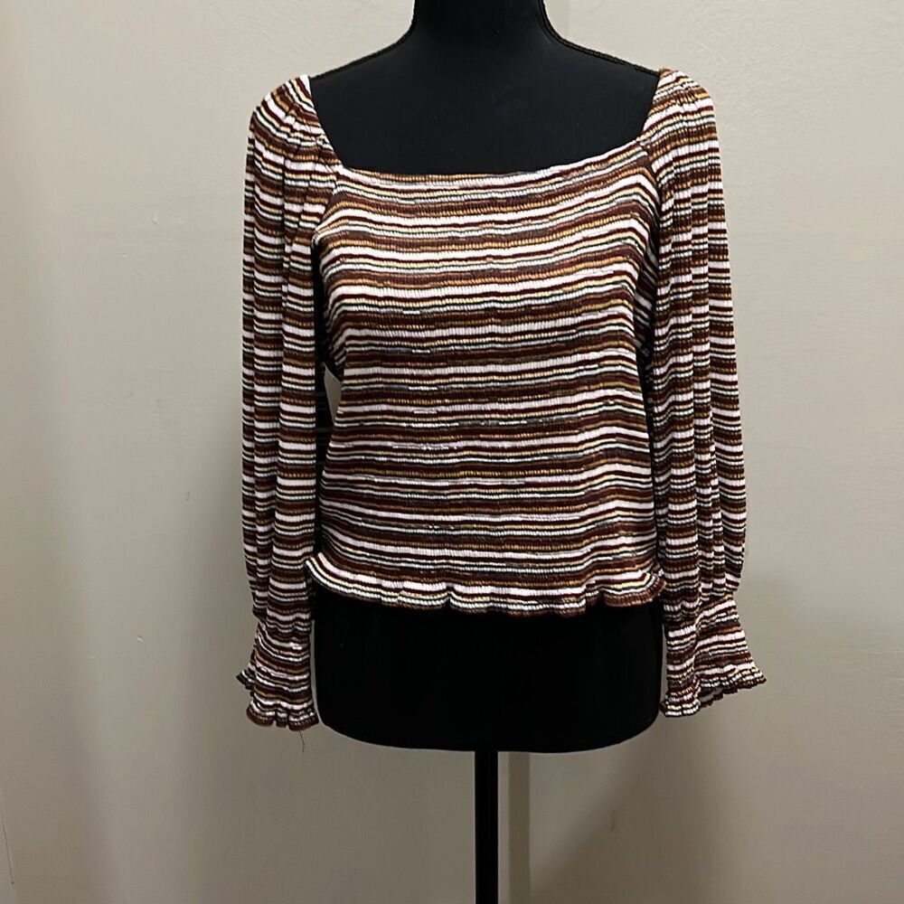 - EUC Anthropologie fitted flirty striped top large square neck